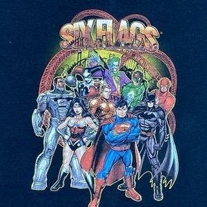 DC Comics - Six Flags - Kids Tee